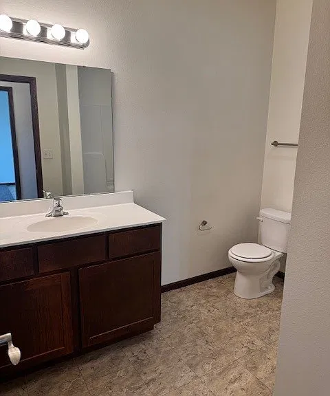 1 Bedroom Unit - Bathroom