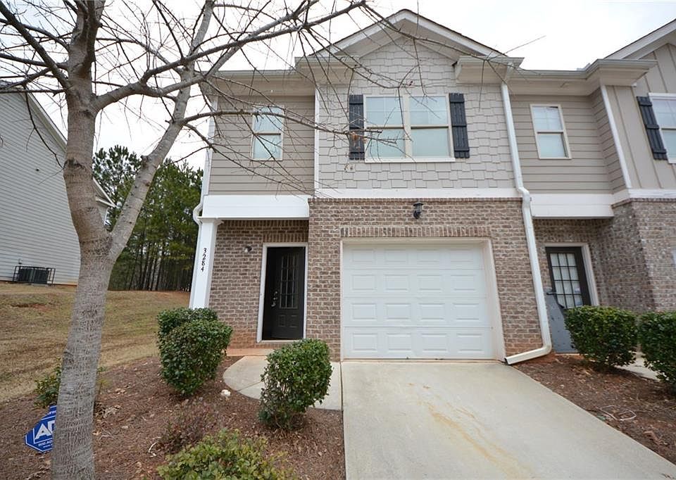 1st image of 3284 Pennington Dr