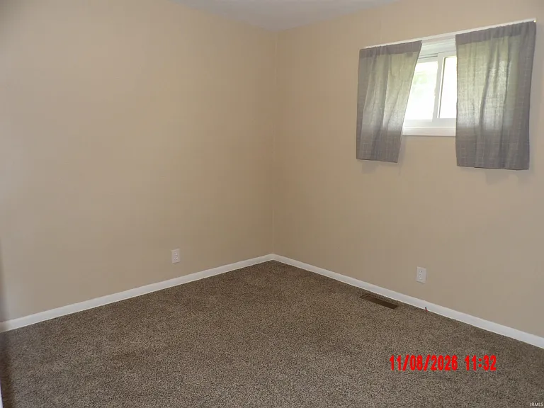 810 W Lincoln St — Photo 14