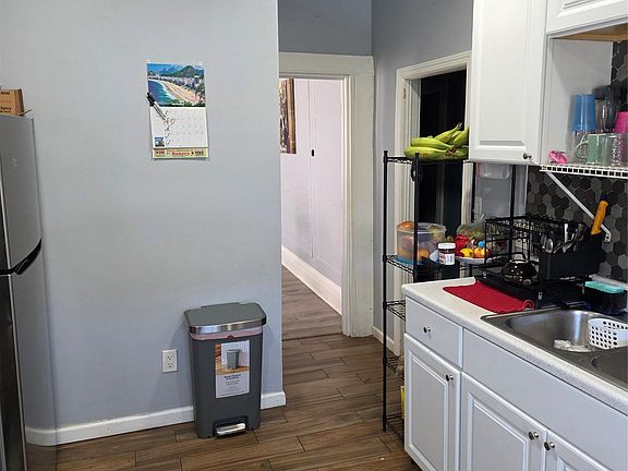 4th image of 147 Union Avenue