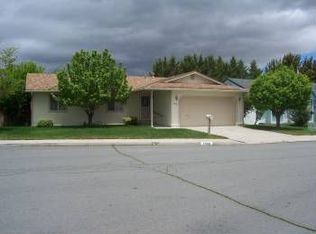 1558 Oreana Dr, Carson City, NV