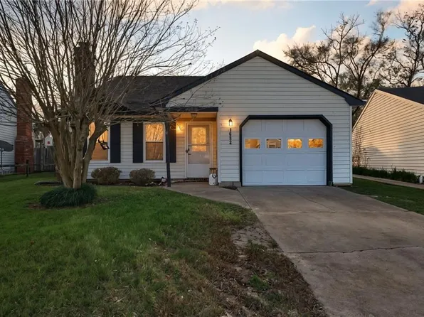 1632 Boles Pl, Virginia Beach, VA 23454