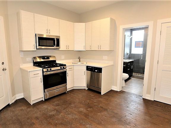 2nd image of 2758 N Richmond St #1
