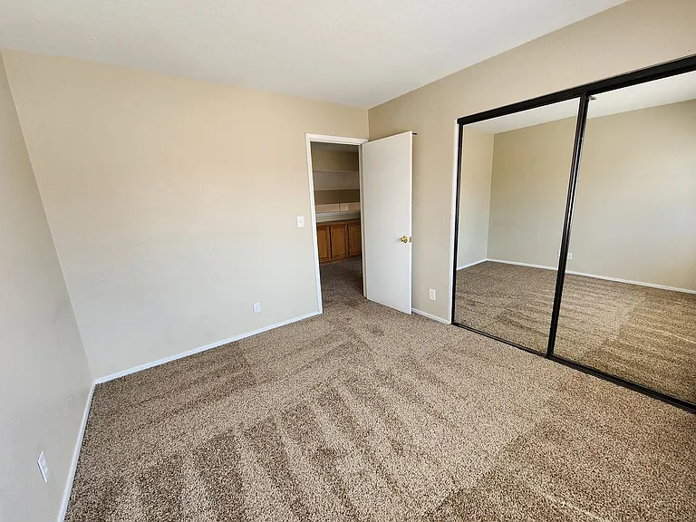 6703 Dominion Ct — Photo 39