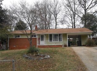 827 Wilbrown Cres, Charlotte, NC 28217
