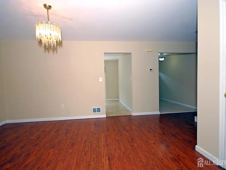 21 Rosewood Ct — Photo 11