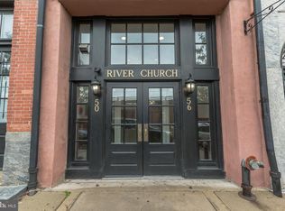 50 N Front St APT 104, Philadelphia, PA 19106