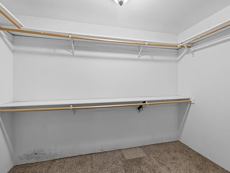 1016 Birmingham St — Photo 16