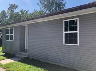 1820 N Golden Ave, Springfield, MO 65802