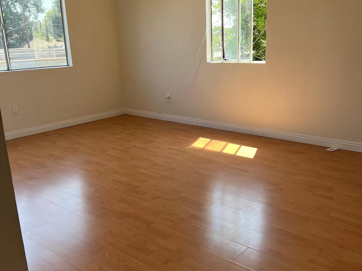 4 bed, 1600 sqft, $3,499 — Photo 1