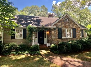 933 Kearns Ave, Winston Salem, NC 27106