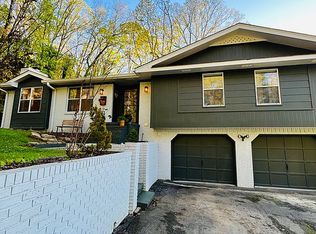 7733 Ridge Bay Dr, Hixson, TN 37343