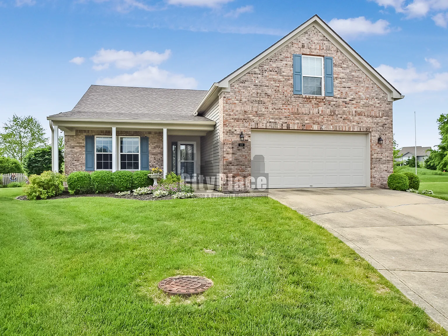 *Coming Soon* 129 W Clear Lake Ct. Westfield, In 46074 — Photo 2