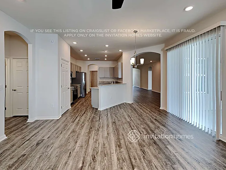 6876 Mossy Oak Ln — Photo 7