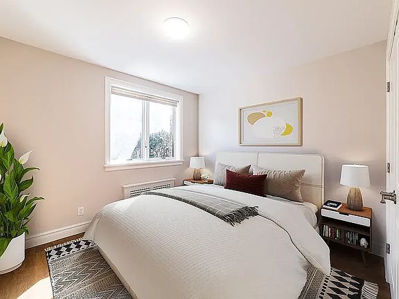 3rd image of 1117 Lafayette Ave #3A