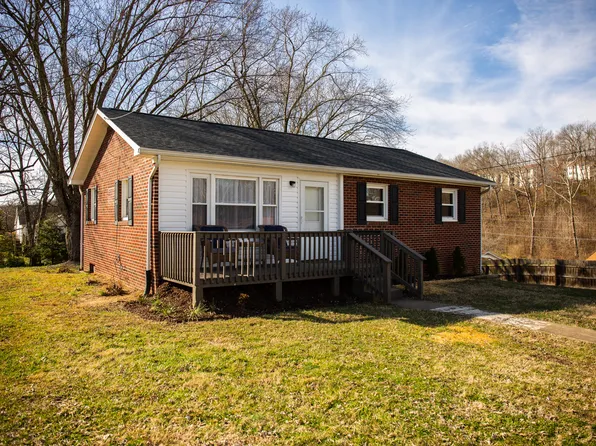 115 Spring Dr, Bristol, TN 37620