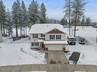 6891 W Christine St, Rathdrum, ID 83858