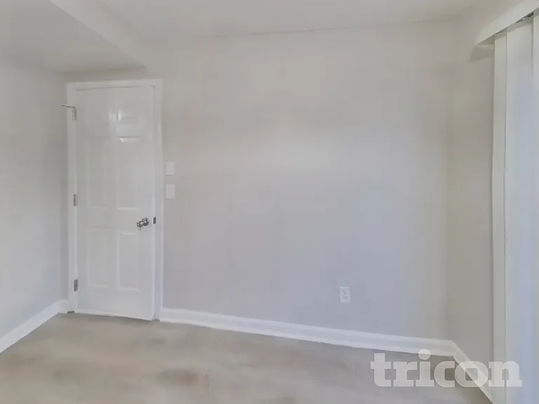 131 Quiet Grove Dr — Photo 5
