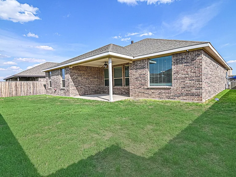 2323 Vista Ridge Rd — Photo 24