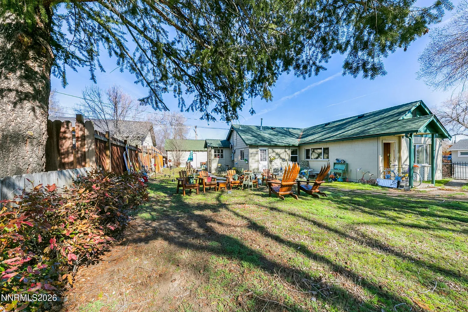 428 E Long St photo 1