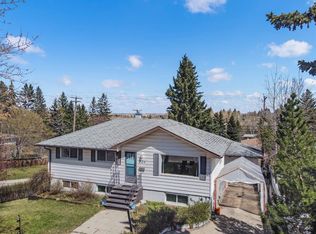 224 W Hendon Dr NW, Calgary, AB T2K1Z2