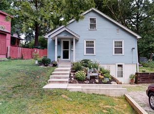 1305 Oak Dr, Decatur, IL 62526