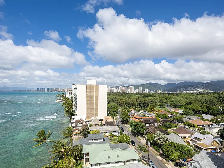 3065 Kalakaua Ave #Penthouse 1 — Photo 25