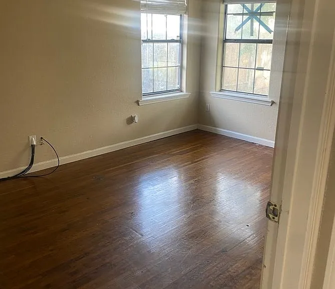 3421 Harold Dr — Photo 4