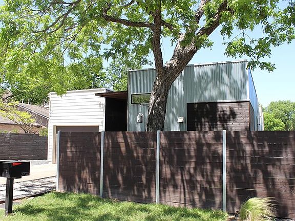 2nd image of 3700 Garden Villa Ln #1