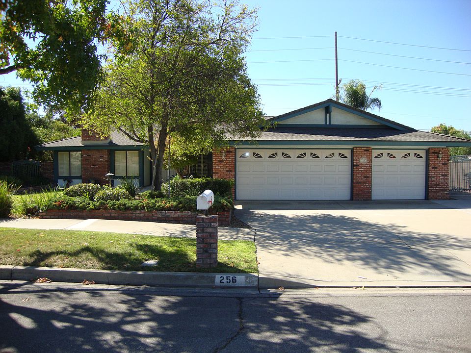 1st image of 256 Andover Dr