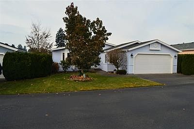 1st image of 1933 Poppy Ln SE