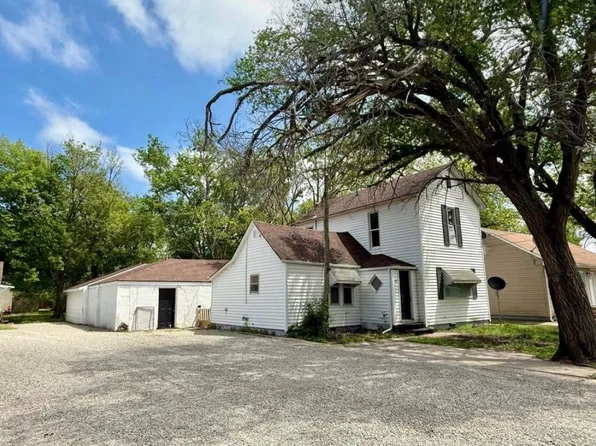 401 N Park St, Wellington, KS 67152