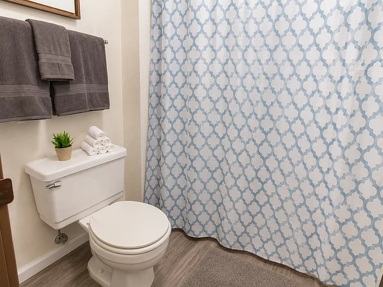 Grouse Run Apartments — Photo 40