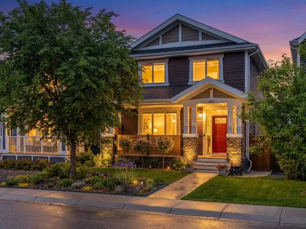 435 S River Heights Cres, Cochrane, AB T4C 0T9