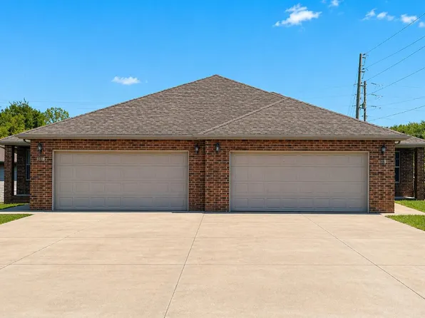 137 Bailey Circle #A&B, Rogersville, MO 65742