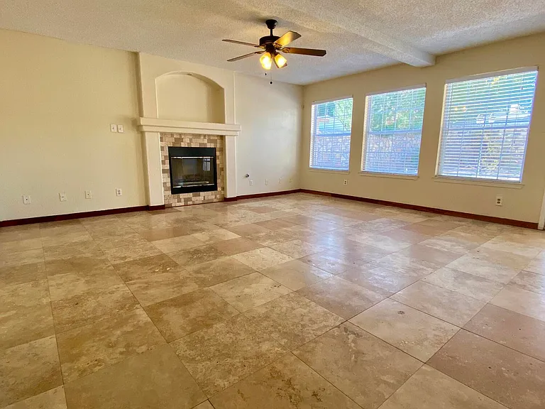 12521 Crystal Ridge St — Photo 14