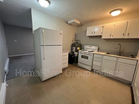 5th image of 639 Dayton Ave