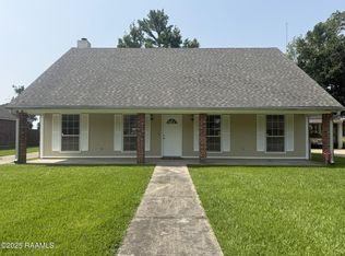 326 Herlil Cir, Carencro, LA 70520