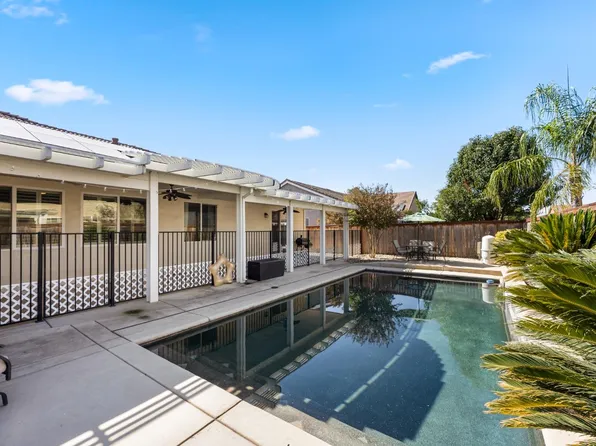 1377 Snowy Egret St, Arboga, CA 95961