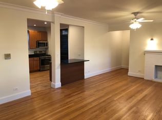 3052 N Ashland Ave #1, Chicago, IL 60657