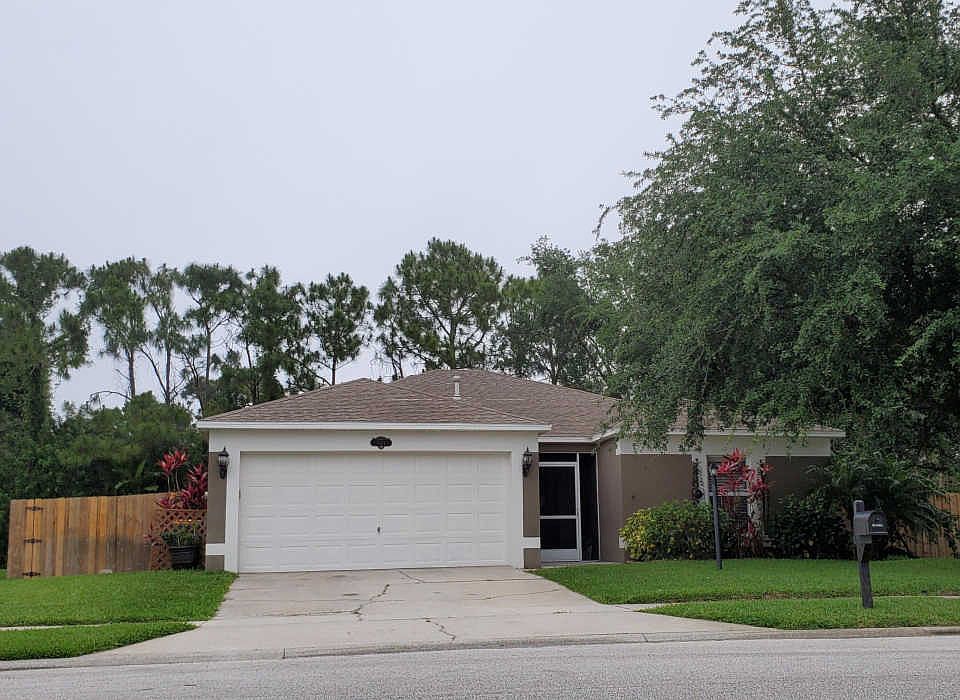 1st image of 1171 White Oak Cir