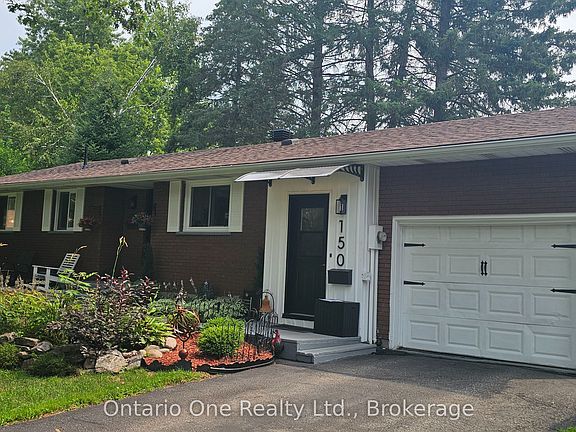 2nd image of 150 Lofty Pines Cres