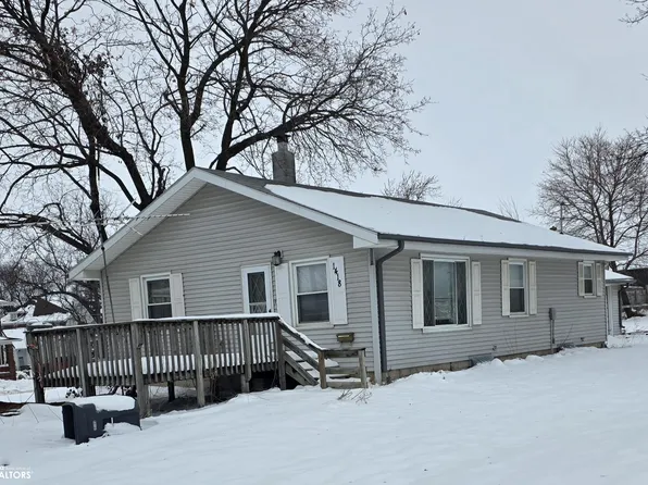 1418 15th Ave, Eldora, IA 50627