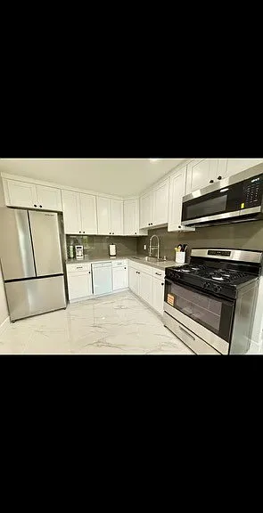 16682 Goldenwest St #2 — Photo 12
