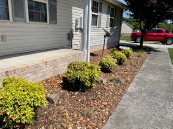 4th image of 2536 Nova Cir