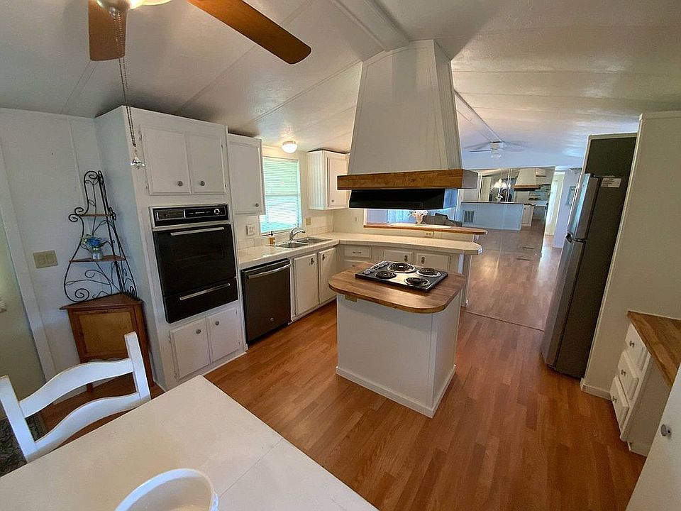 1st image of 8821 Harland Dr #5