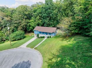 141 Harbour Ln, Ringgold, GA 30736