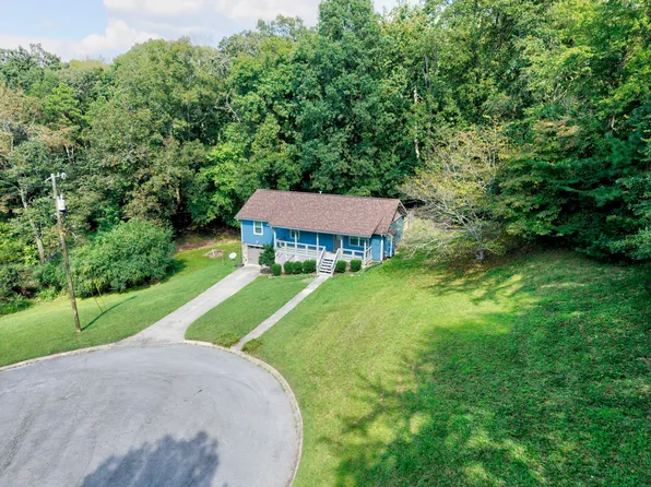 141 Harbour Ln, Ringgold, GA 30736