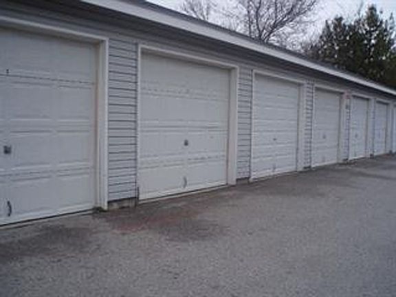 4th image of 2220 S Amy Ave APT 101