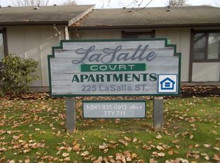 225 Lasalle St APT 08, Harrisburg, OR 97446